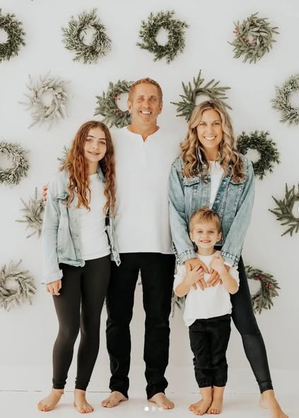 A side-by-side comparison featuring the Biffle family's smiling 2025 holiday greeting card and news coverage reporting on the devastating Greg Biffle plane crash that claimed seven lives.