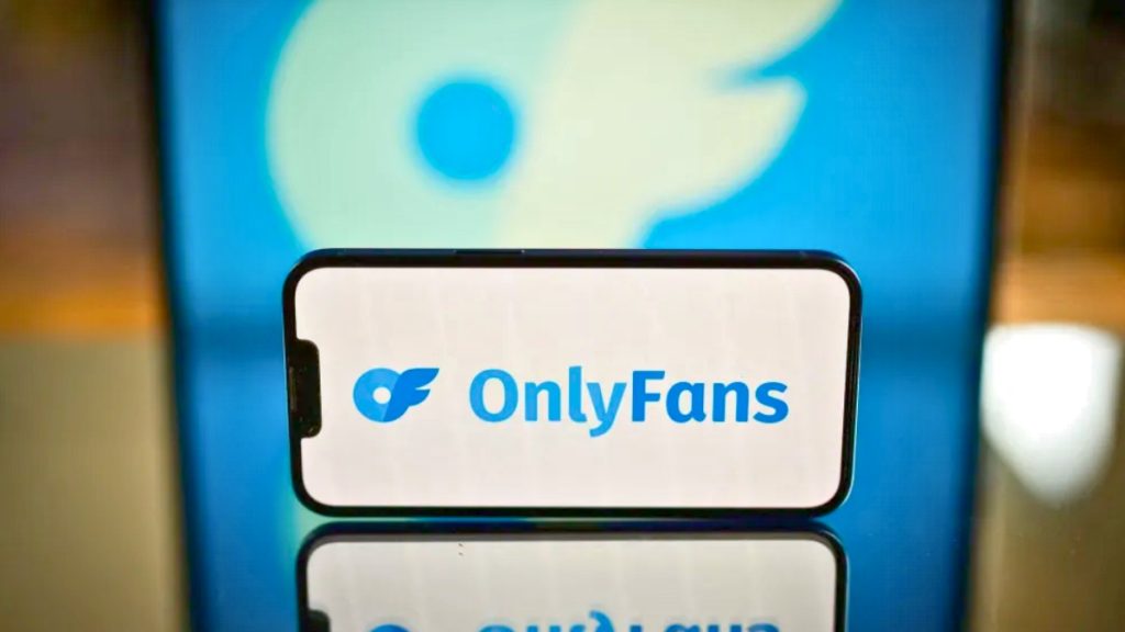 An OnlyFans Overview focusing on user experience. This visual breaks down the mobile app interface, featuring the homepage feed, notification center, and community guidelines that prioritize age verification and secure interactions.