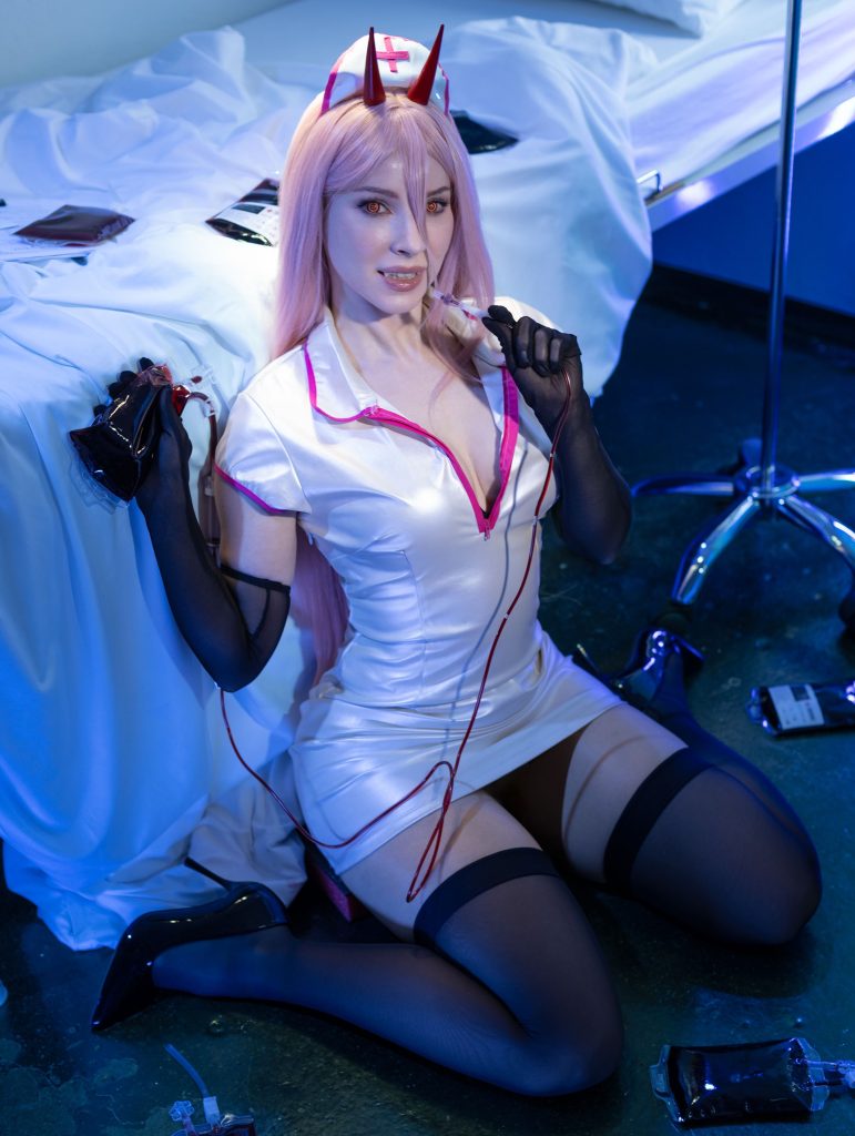 Enji Night in a Sexy Anime Cosplay as Power from Chainsaw Man
