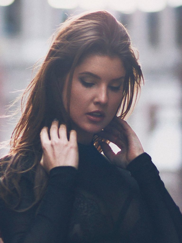 Amanda Cerny photo